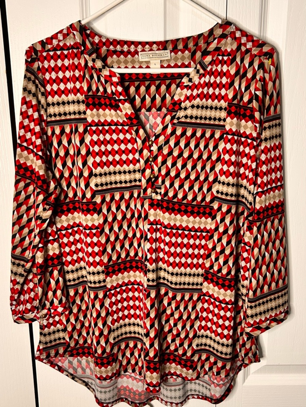 Dana Buchman Women’s Large Red Geometric V-Neck 3/4 Quarter Sleeve Blouse Top